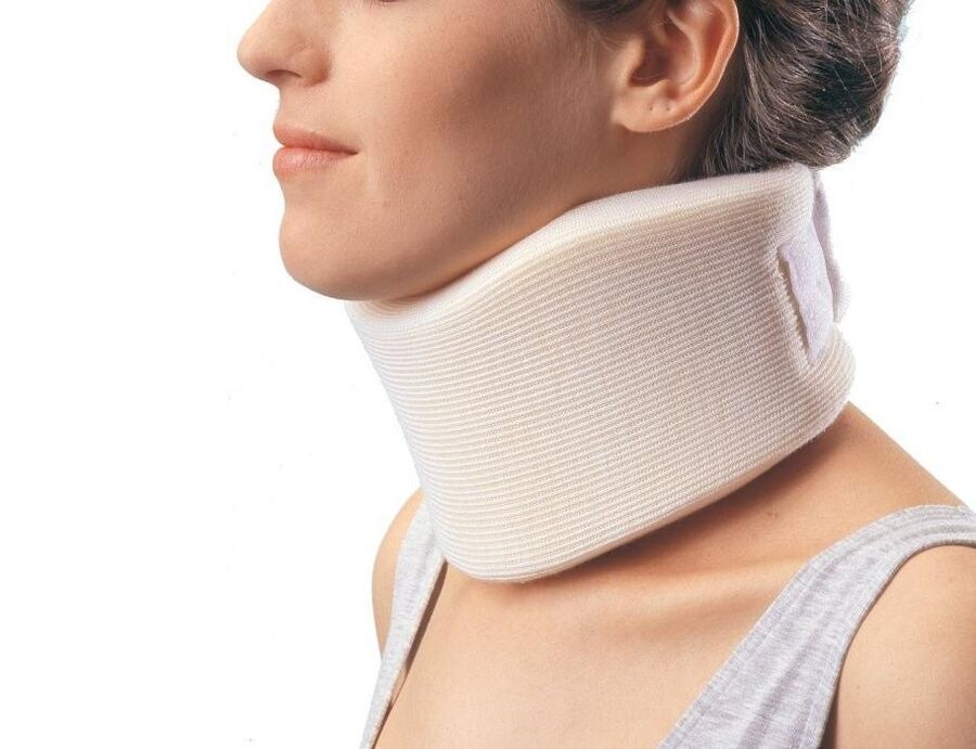colar cervical para osteocondrose